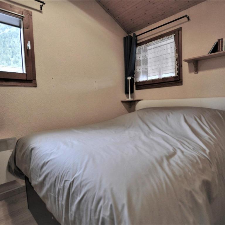 Chamonix: Charmant 2 pièces avec parking proche centre - FR-1-517-66 - Apartamento - 12