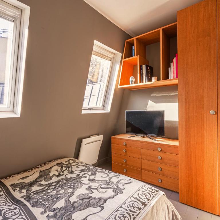 1min Walk From Champs Elysées - Avenue Montaigne - AC - Self-Checkin - Working Desk - Appartement 2 Chambres - 15
