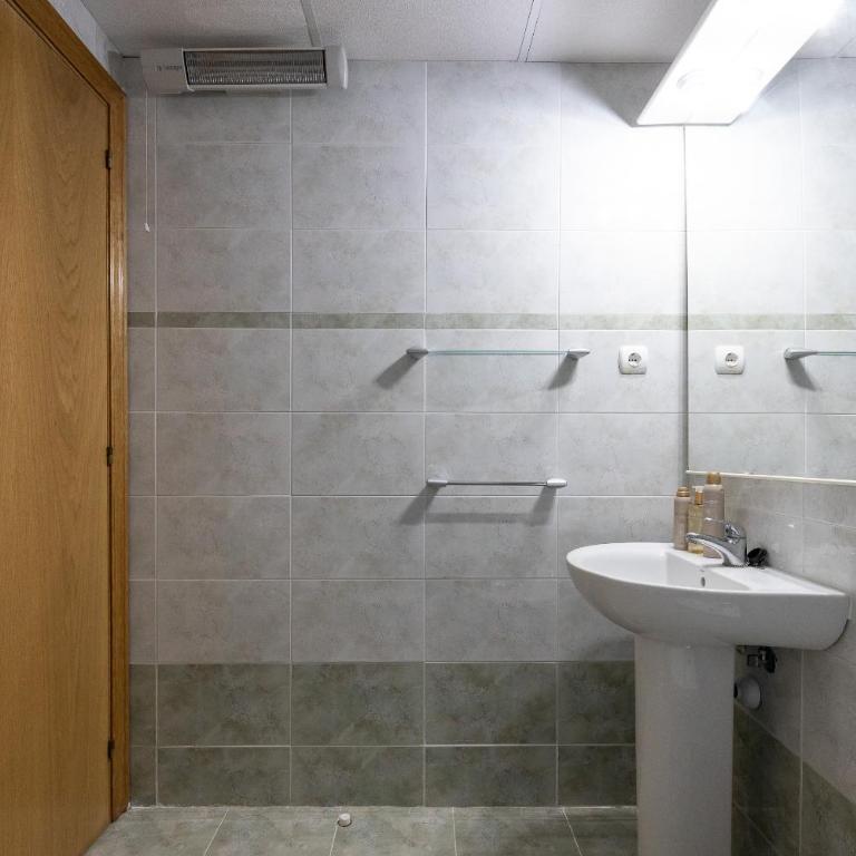 UHC GOLDEN PINEDA APARTMENTS - Two-Bedroom Apartment - 21