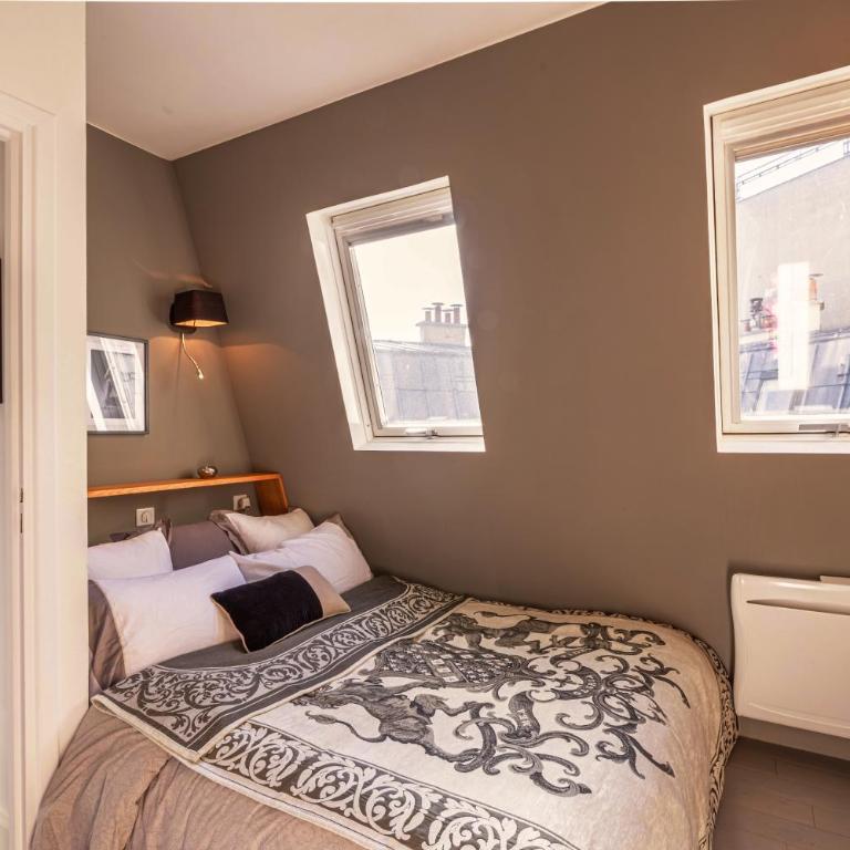 1min Walk From Champs Elysées - Avenue Montaigne - AC - Self-Checkin - Working Desk - Appartement 2 Chambres - 4