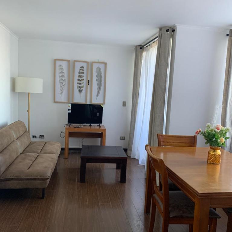 Departamento Amoblado Centro Concepción - Apartamento de 2 dormitorios con balcón - 1
