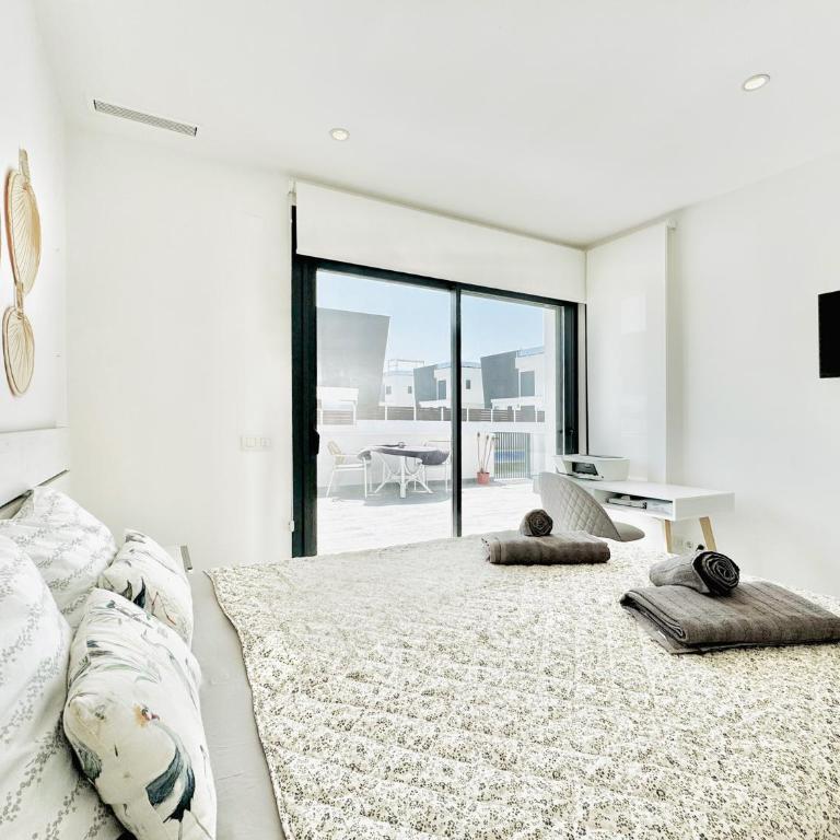 Casa Natura Oasis - Two-Bedroom Apartment with Pool View - 11