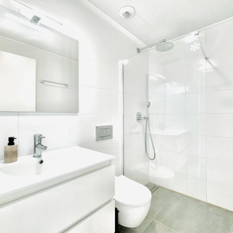 Casa Natura Oasis - Two-Bedroom Apartment with Pool View - 18