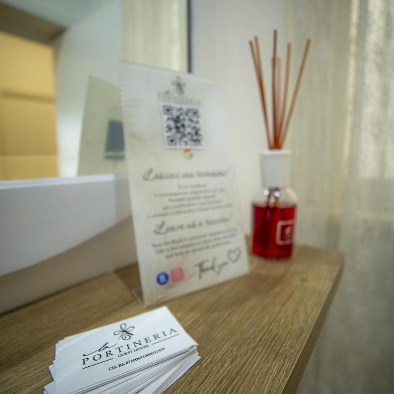 La portineria guest house - King Room - 23