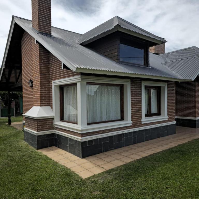 Casa Chalet - Vacation Home - 1