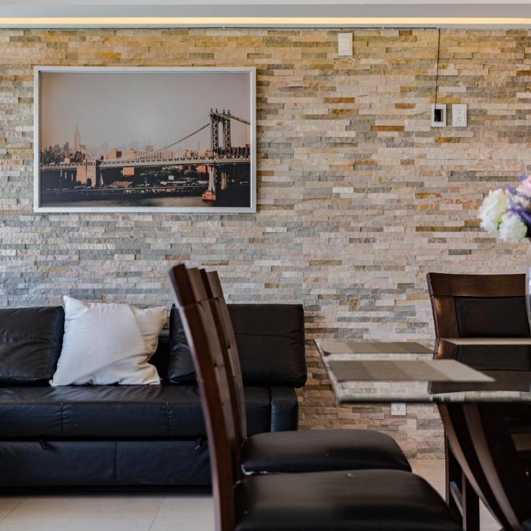 The Cozy Corner Apartment near Condesa, Roma and Chapultepec Park - Two-Bedroom Apartment - 1