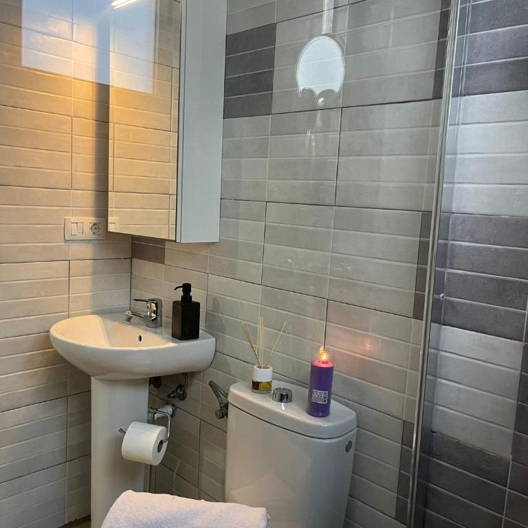 Moderno y centrico ideal para parejas Silver House 96 - Apartamento de 1 dormitorio - 15