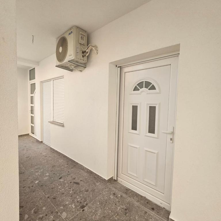 Nela - Two-Bedroom Apartment - 14