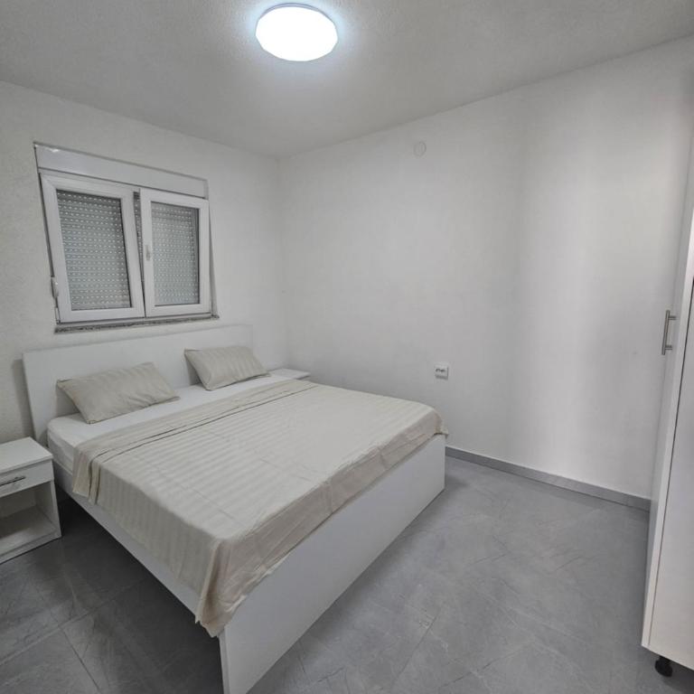 Nela - Two-Bedroom Apartment - 19