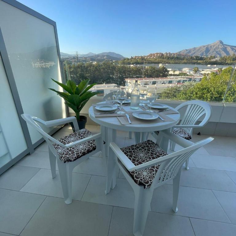 New Aires de Guadaiza apartment - Two-Bedroom Apartment with Mountain View - 19