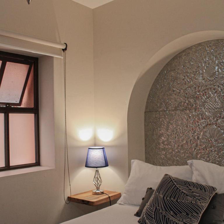 San Cayetano 4 with AC just a block away from the main square - Standard Suite - 6