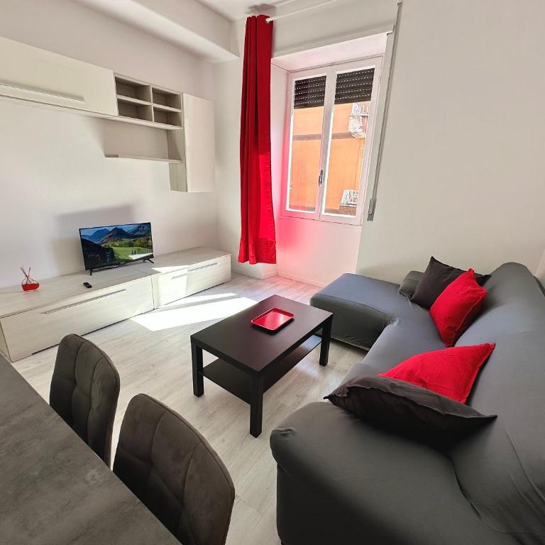 St Pietro city center near subway - Appartamento Deluxe con 2 Camere da Letto e Balcone - 1