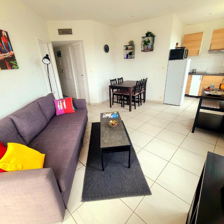 Vue Mer & Terrasse - Plage 50m, Garage Privé - Appartement - Vue sur Mer - 3