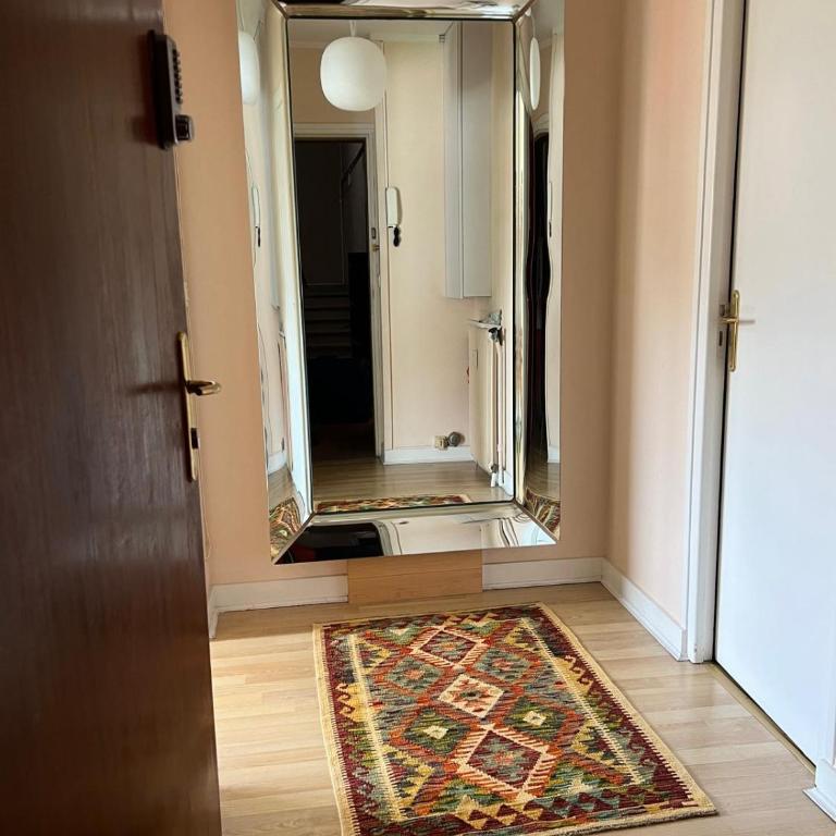 LAROCHE Grand duplex dans le centre historique avec garage - Appartamento con 3 Camere da Letto - 25