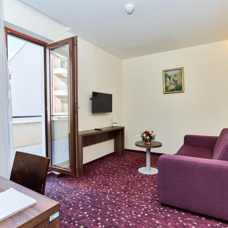Hotel Pine - Suite with Terrace - 7