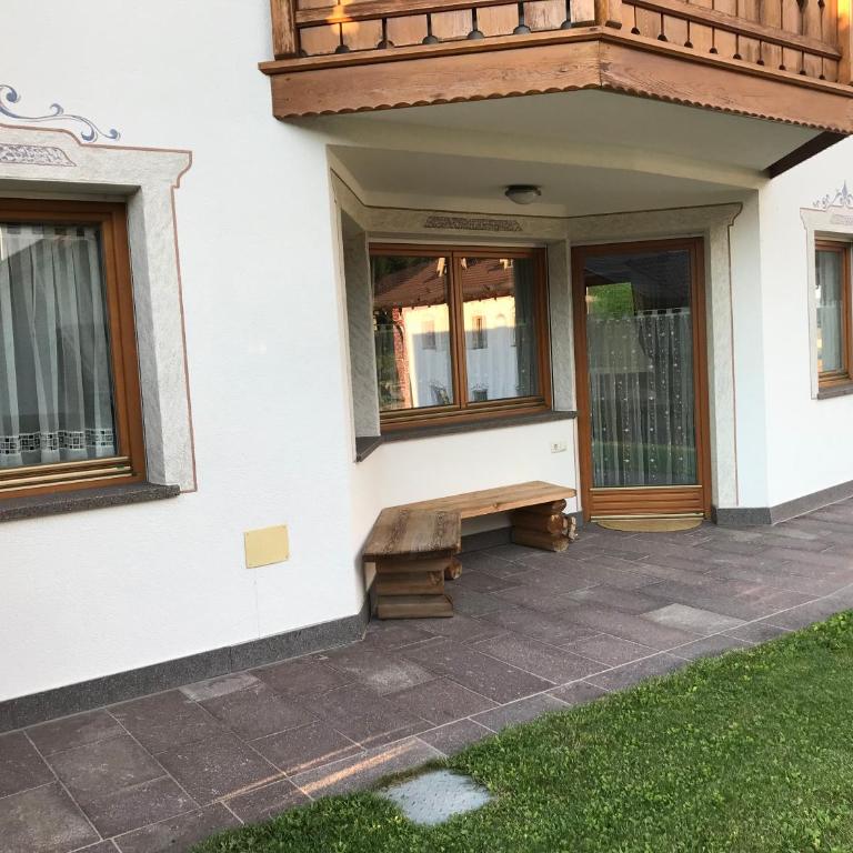 Romys Apartment - Appartamento con 2 Camere da Letto e Vista Giardino - 3