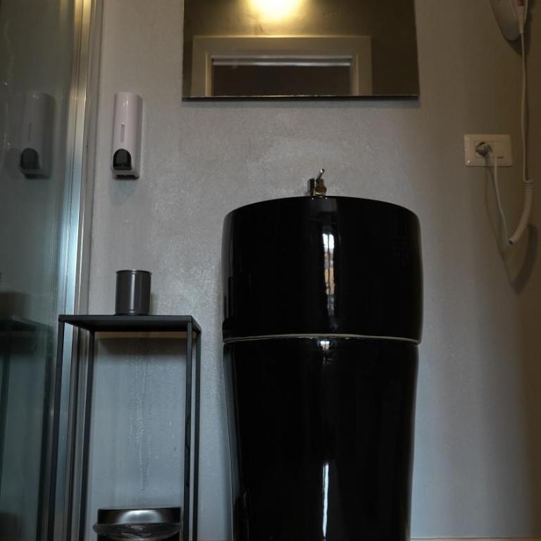 Rhome Luxury suite - Camera Matrimoniale Superior con Doccia - 4