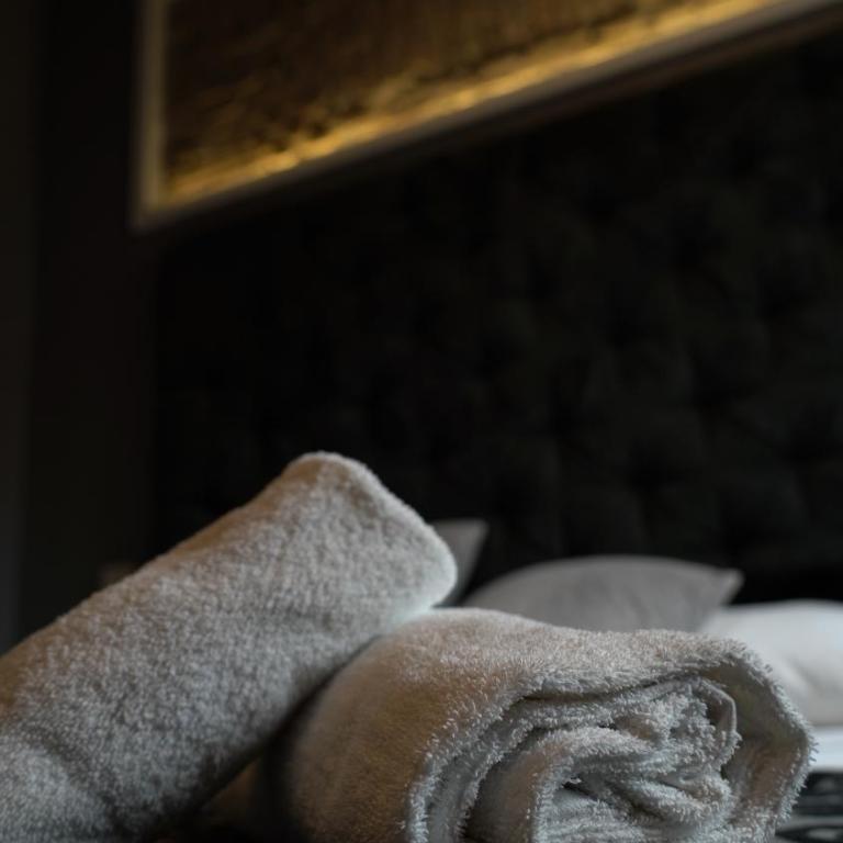 Rhome Luxury suite - Camera Matrimoniale Superior con Doccia - 5