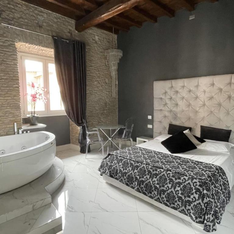Rhome Luxury suite - Suite King con Vasca Idromassaggio - 1