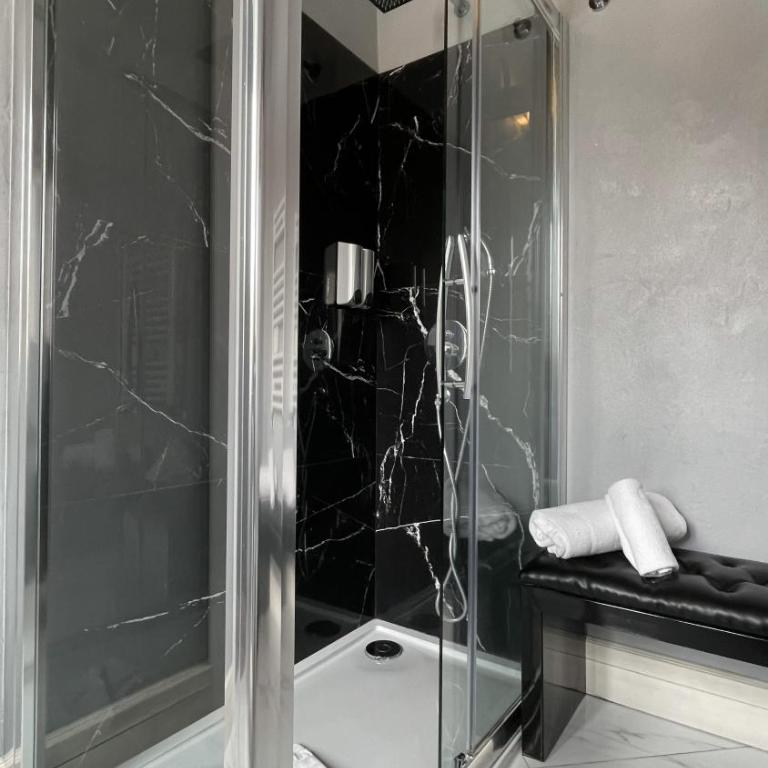 Rhome Luxury suite - Suite King con Vasca Idromassaggio - 17