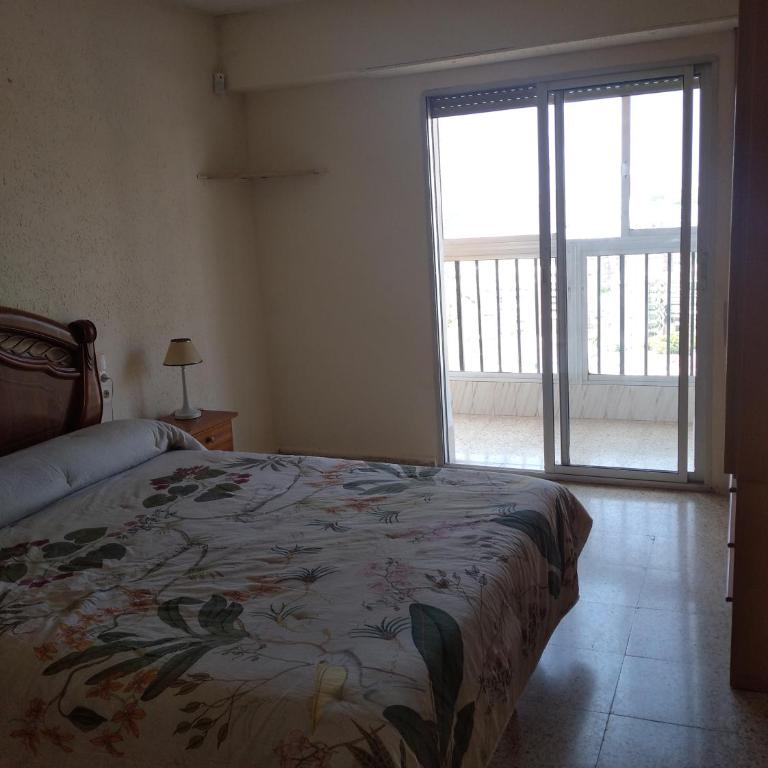 Mary - Three-Bedroom Apartment - 8