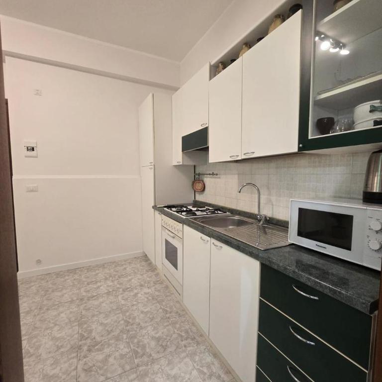 CASA VACANZE Bella - Appartamento con 1 Camera da Letto - 5