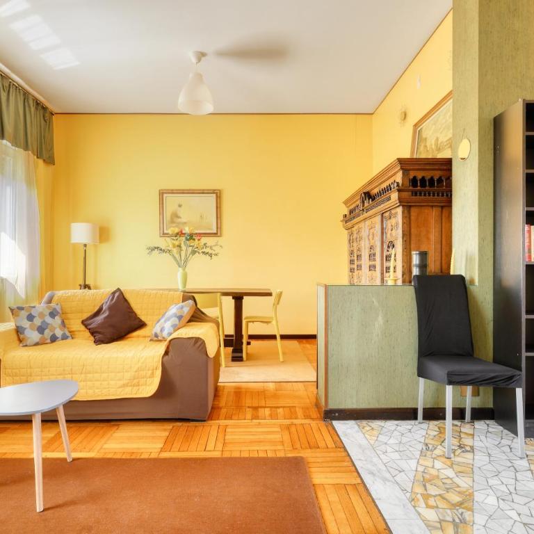 Hostmate - Milano - Tunisia - Porta Venezia - Appartamento con 2 Camere da Letto - 1