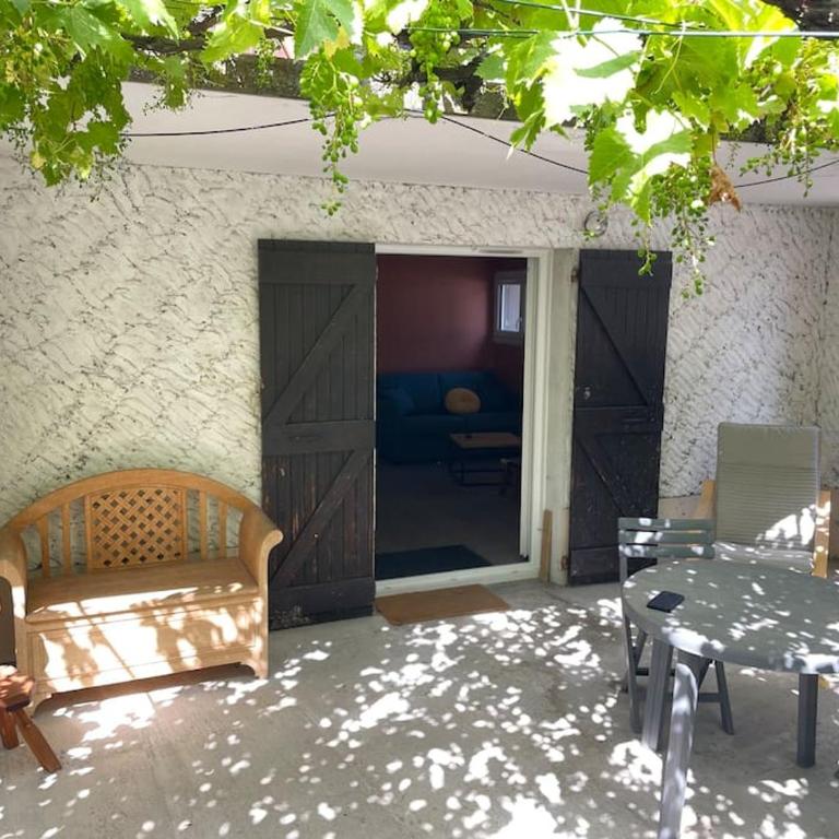 MARGUERITE GAP Jardin Piscine chauffée - Appartement 1 Chambre - 28