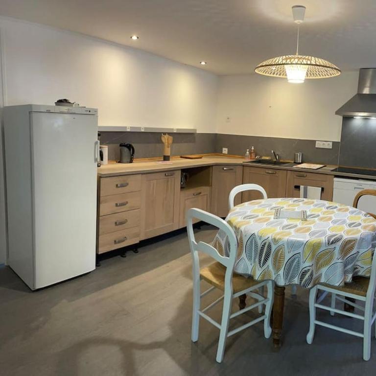 MARGUERITE GAP Jardin Piscine chauffée - Appartement 1 Chambre - 29
