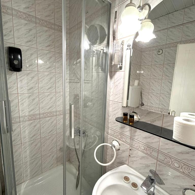Hotel Bojatours - Twin Room - 15