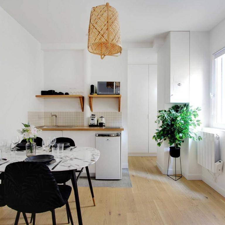 Suberb apartment - 1BR-4P - Sacré Coeur - Appartement 1 Chambre - 4