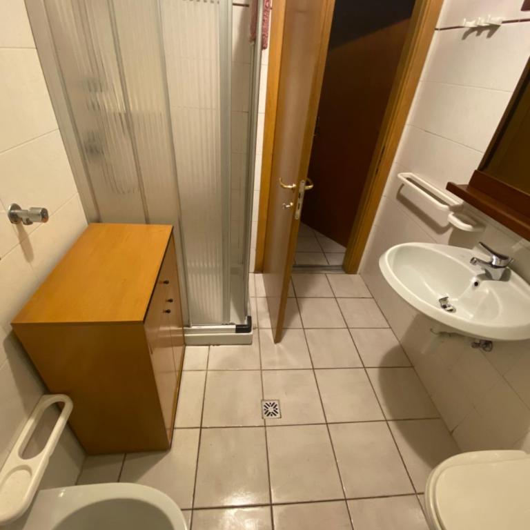 La Casina Apartments - Apartment mit 3 Schlafzimmern und Balkon - 4