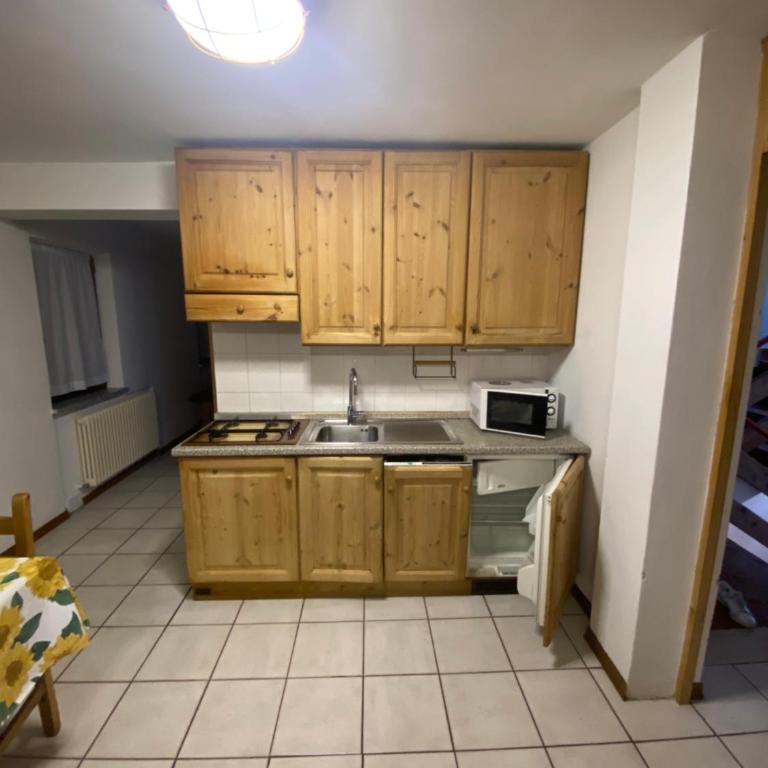 La Casina Apartments - Apartment mit 3 Schlafzimmern und Balkon - 5
