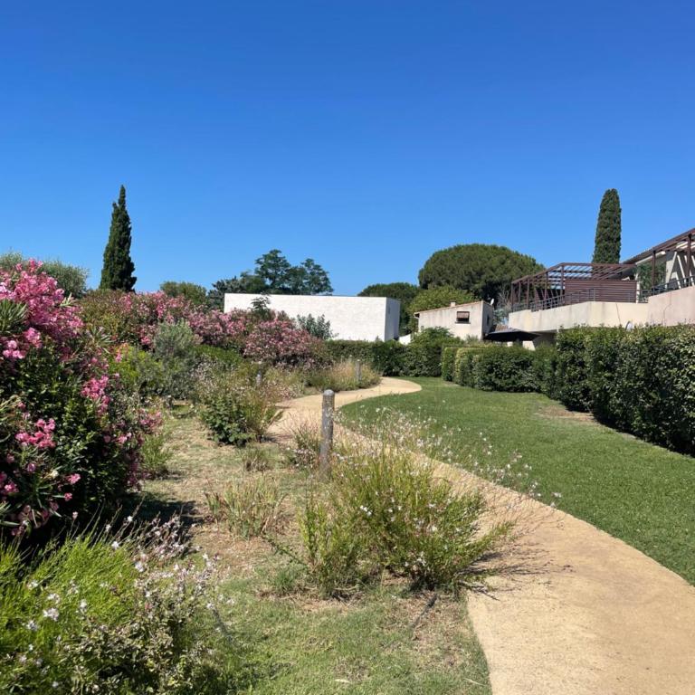 Mas de Constance - One-Bedroom Apartment - 20