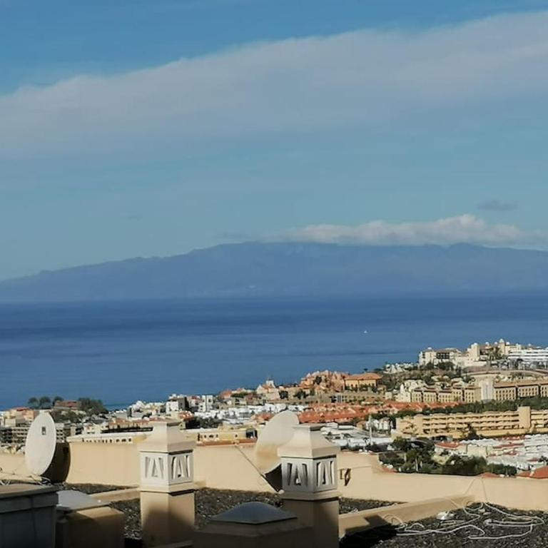 ROCKIN' VIEW COSTA ADEJE - 2 br, great terrace, parking, pool - Two-Bedroom Apartment - 12