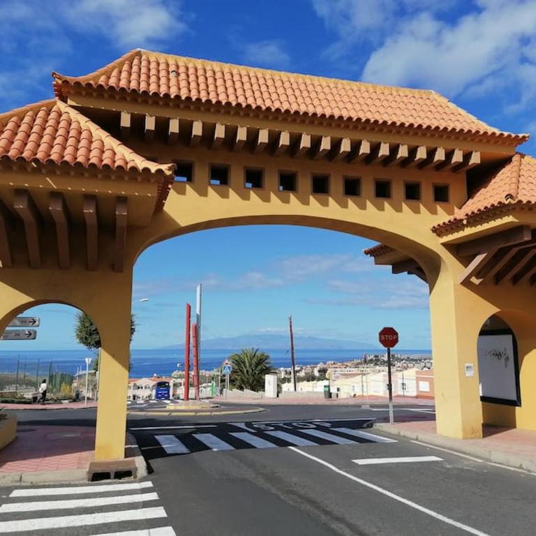 ROCKIN' VIEW COSTA ADEJE - 2 br, great terrace, parking, pool - Two-Bedroom Apartment - 30