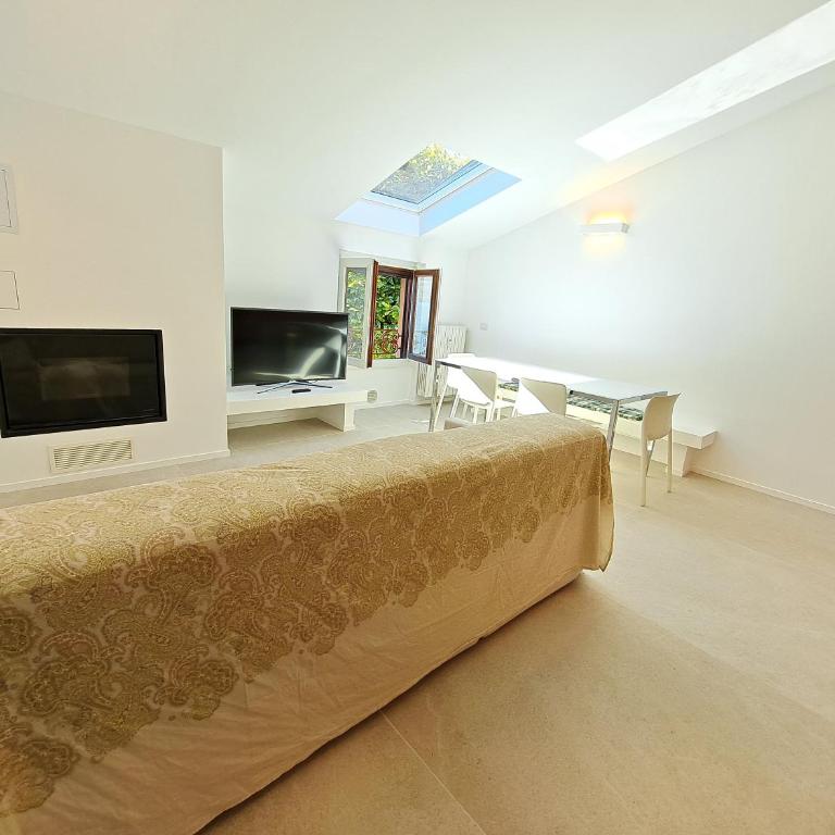 Immobillario - Regina del Lago - Appartamento con 2 Camere da Letto - 6