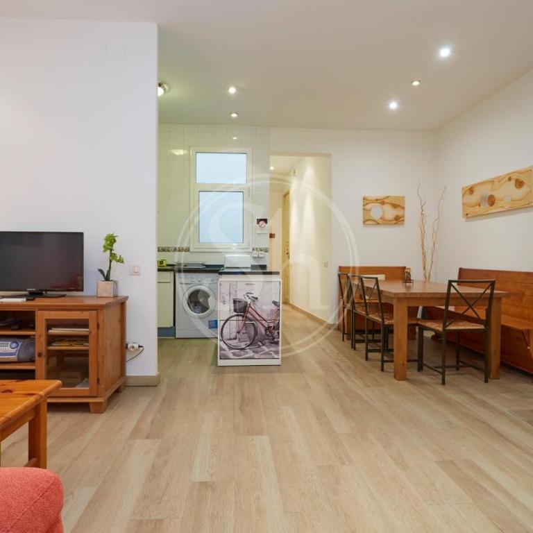 Bonito apartamento cerca de Plaza España - Two-Bedroom Apartment - 9