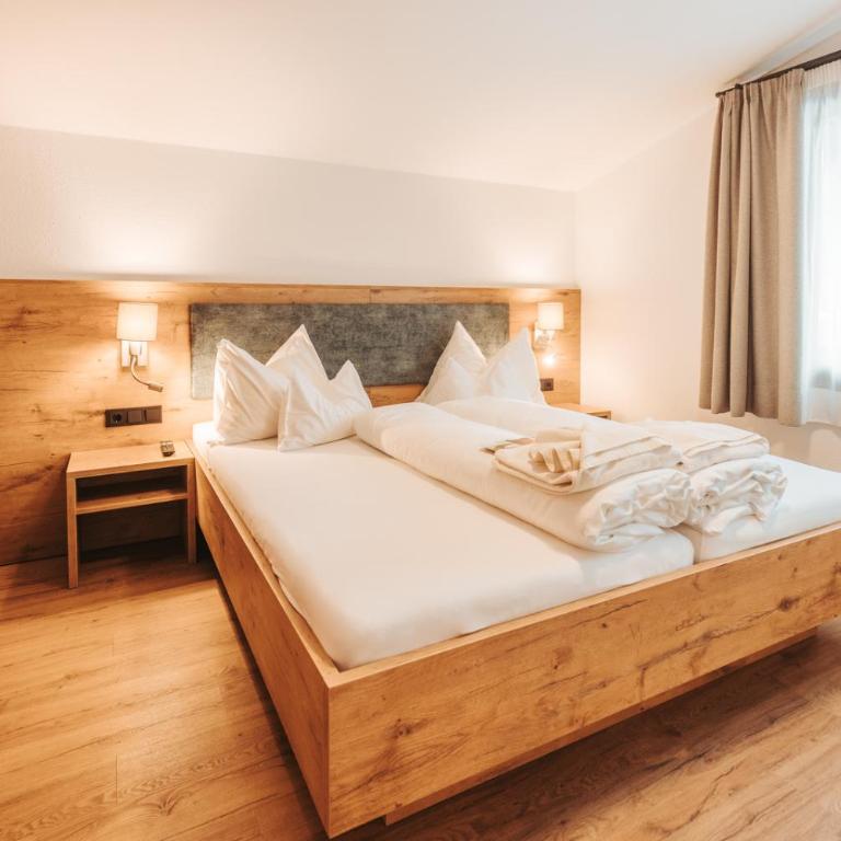 Regitnig - 4 Sterne Hotel und Chalets - Apartment mit 2 Schlafzimmern - 5