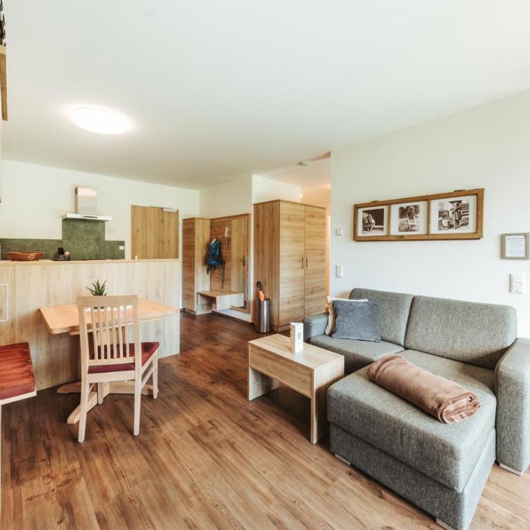 Regitnig - 4 Sterne Hotel und Chalets - Apartment mit 1 Schlafzimmer - 1