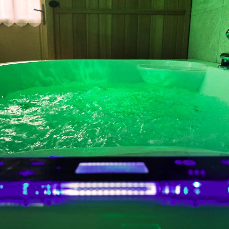 La bulle cathédrale SPA - SAUNA - HAMMAM - CHAMPAGNE - Appartement 1 Chambre - 20