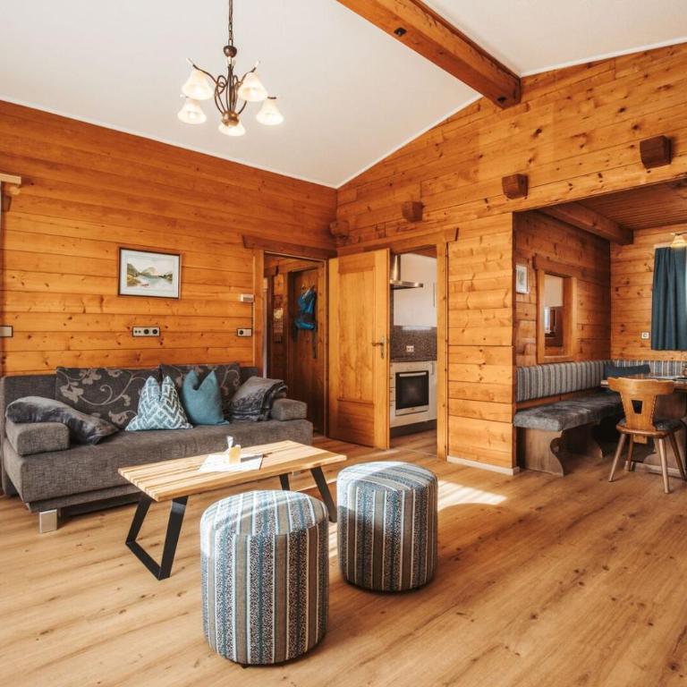 Regitnig - 4 Sterne Hotel und Chalets - Chalet mit 2 Schlafzimmern - 1