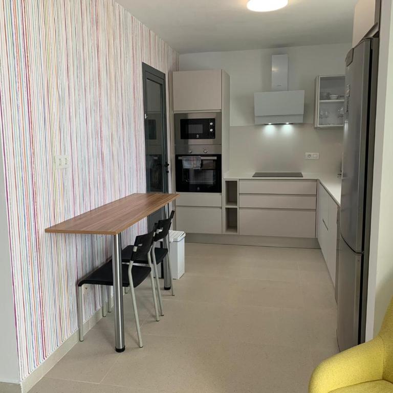 VARELA LO House con Piscina privada - Two-Bedroom House - 8