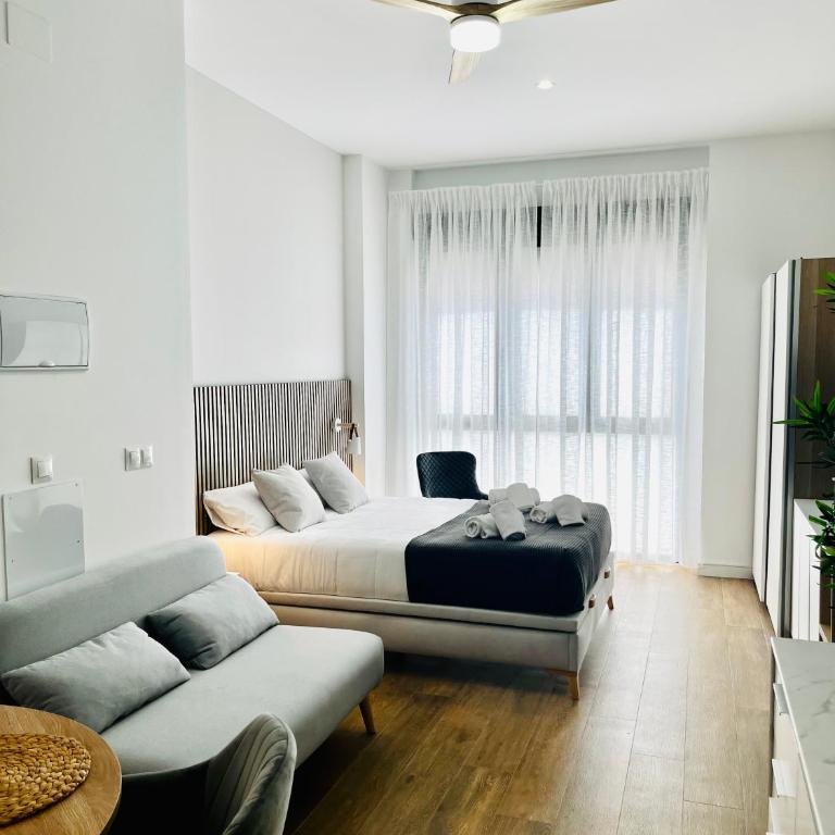 Travel Habitat Mediterranean Suites - Standard Triple Studio - 1