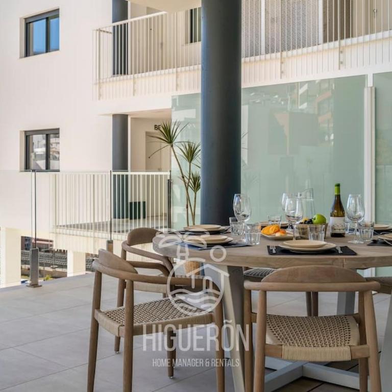 HigueronRentals Sea Breeze - Two-Bedroom Apartment - 1