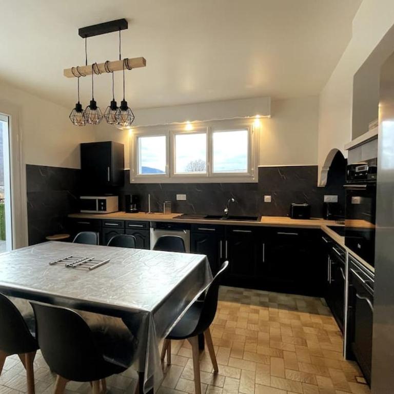 Maison 4 chambres Albertville - Apartment - 15
