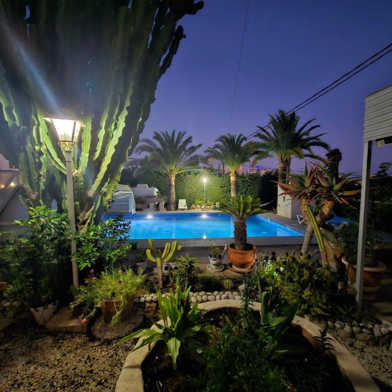 Chalet Los Almendros con piscina privada - Casa de 2 dormitorios - 52
