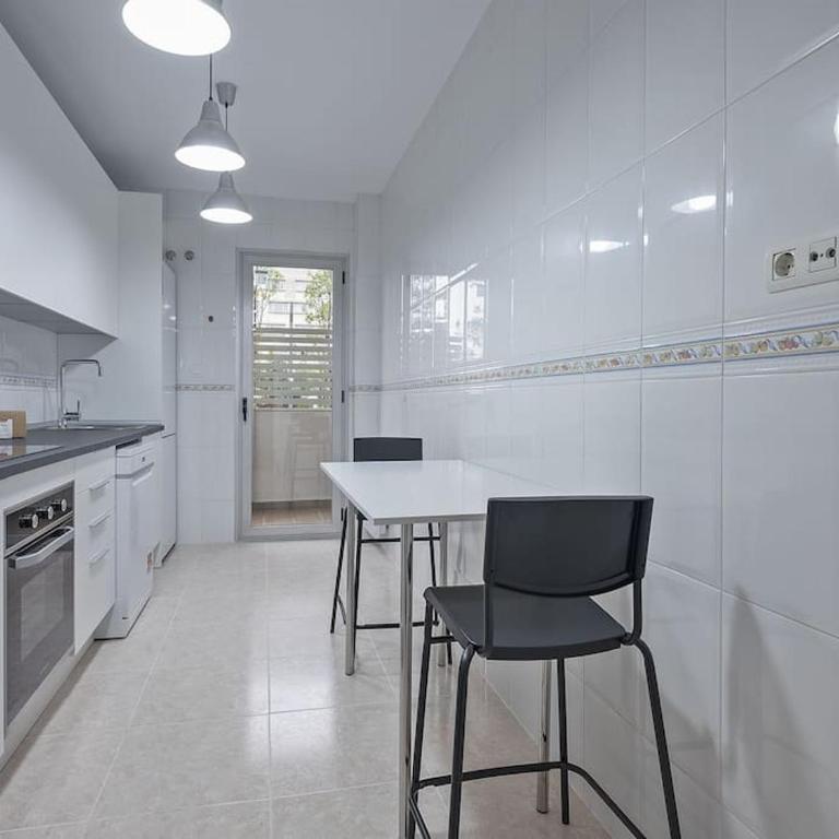 Alcam Espronceda - Two-Bedroom Apartment - 13