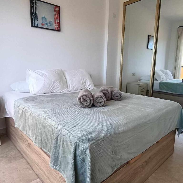 Penthouse roof terrace 2 beds with panoramic vues of sea and mountains - Apartamento de 2 dormitorios - 8