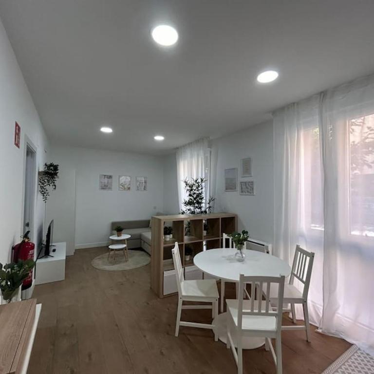 Nice studio in Madrid URQ1 - Studio Apartment - 4